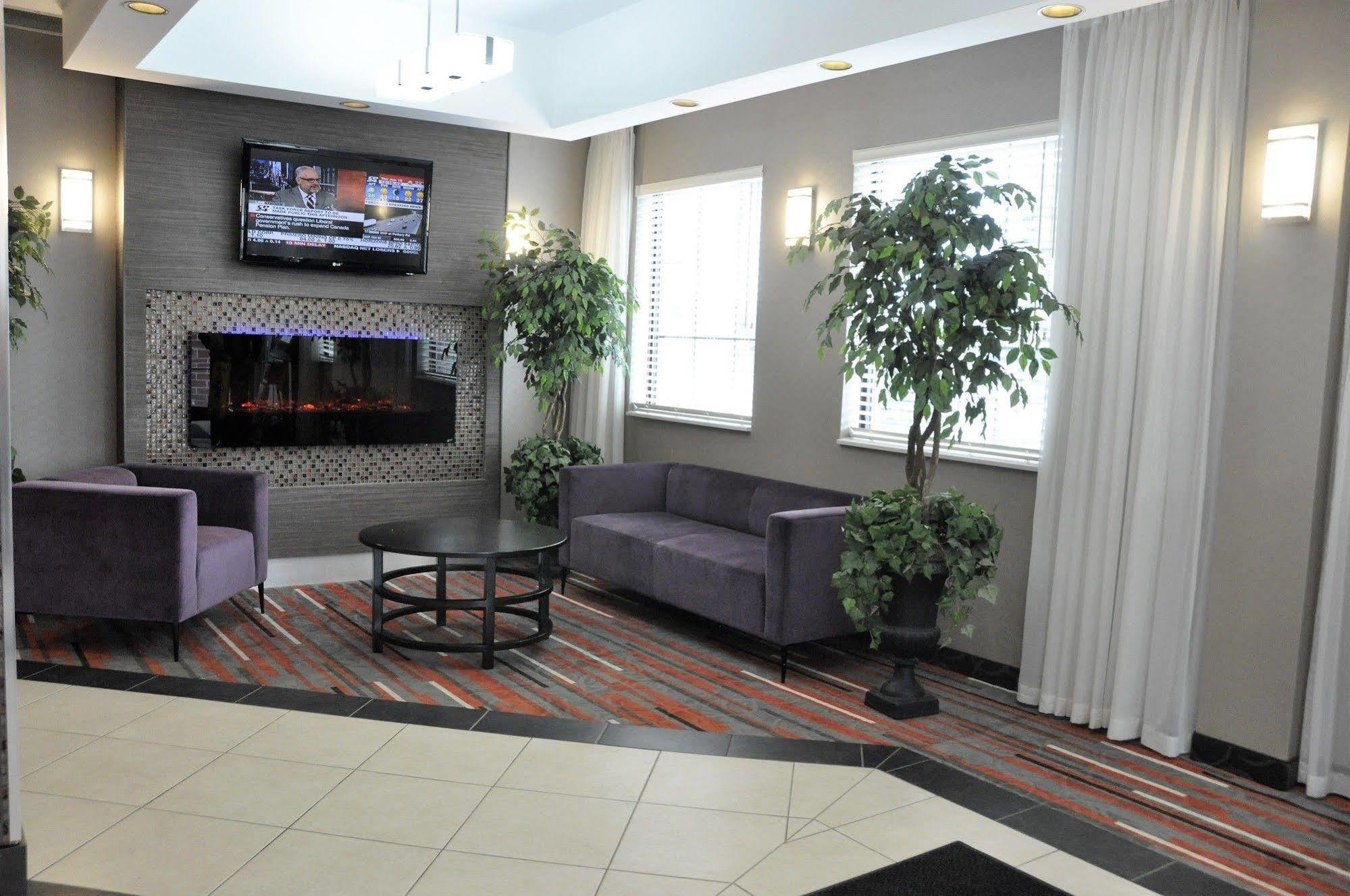 Holiday Inn Express Hotel & Suites Barrie By Ihg Extérieur photo
