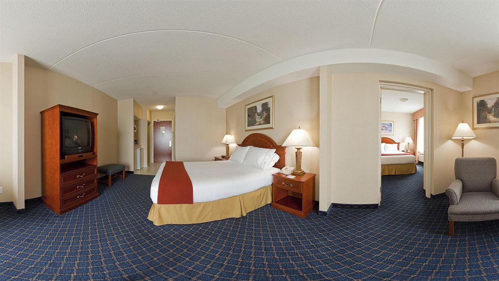Holiday Inn Express Hotel & Suites Barrie By Ihg Extérieur photo